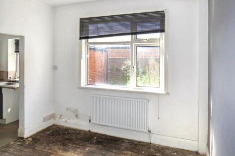 6 Buckley Crescent, Thornton-Cleveleys, FY5 1RH