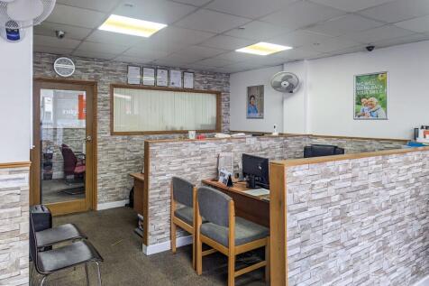 51/53 West Way, Caterham CR3 5TQ