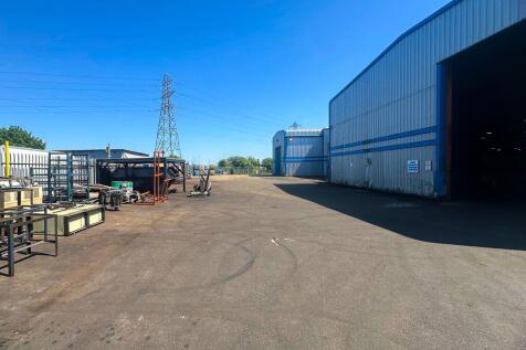 1 &amp; 2 Rochehall Way, Purdeys Industrial Estate, Rochford, Essex, SS4 1JU