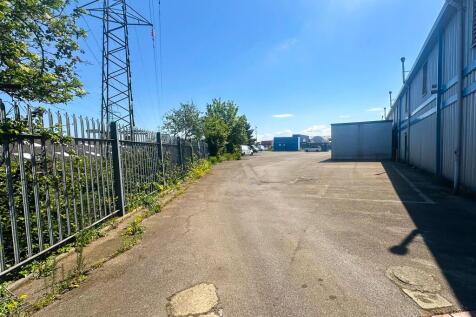 1 &amp; 2 Rochehall Way, Purdeys Industrial Estate, Rochford, Essex, SS4 1JU