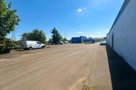1 &amp; 2 Rochehall Way, Purdeys Industrial Estate, Rochford, Essex, SS4 1JU
