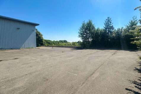 1 &amp; 2 Rochehall Way, Purdeys Industrial Estate, Rochford, Essex, SS4 1JU