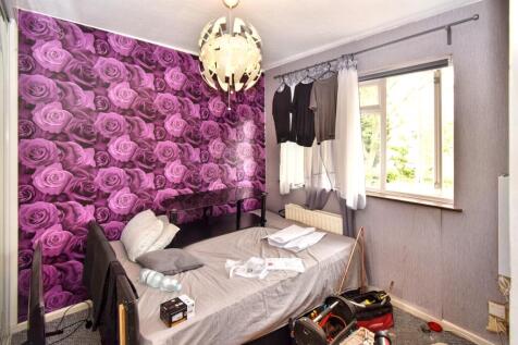 13 Langdale Avenue, Coventry, CV6 4LU