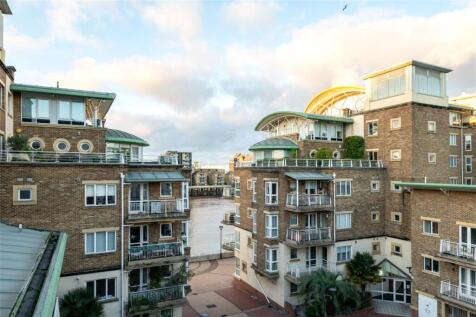 Flat 83 Mendip Court, Chatfield Road, Battersea, London, SW11 3UZ