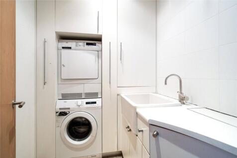 Flat 83 Mendip Court, Chatfield Road, Battersea, London, SW11 3UZ