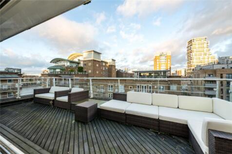 Flat 83 Mendip Court, Chatfield Road, Battersea, London, SW11 3UZ