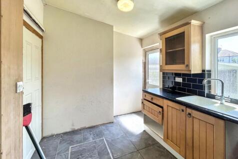 42 Greenwood Road, Mitcham, Surrey CR4 1PE