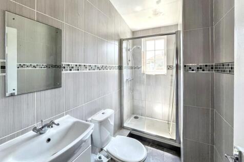 42 Greenwood Road, Mitcham, Surrey CR4 1PE