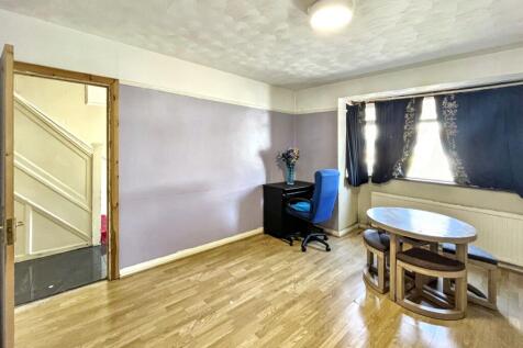42 Greenwood Road, Mitcham, Surrey CR4 1PE