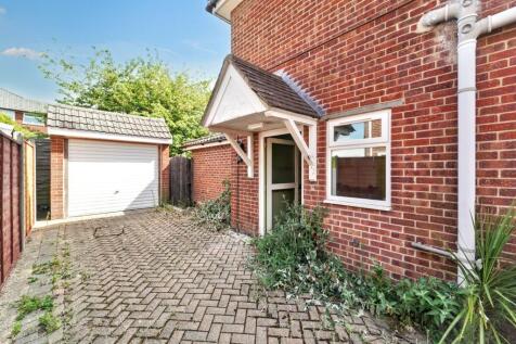 19 Chilgrove Road, Portsmouth PO6 2ER