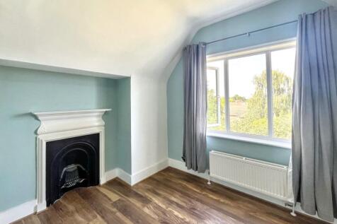 Flat 4A, 23 Burnt Ash Lane, Bromley, Kent, BR1 4DJ