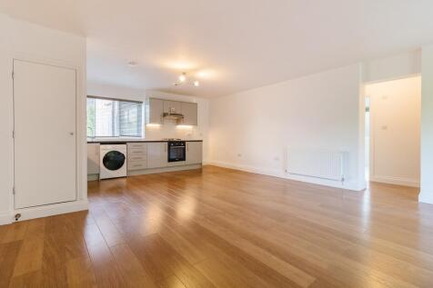 15 St Anna&#39;s Court, Hendon, London NW4 4QY