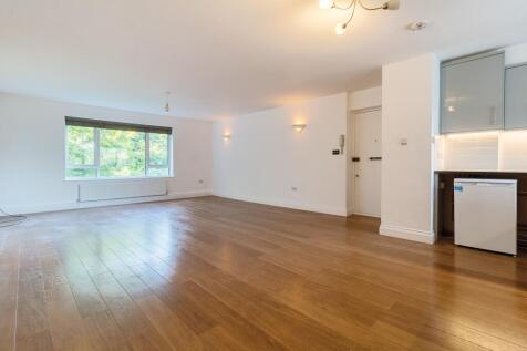 15 St Anna&#39;s Court, Hendon, London NW4 4QY