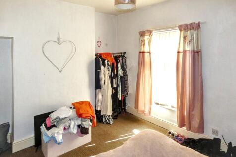 6 Ferens Villas, Rosmead Street, Hull, East Yorkshire, HU9 2TY