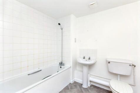 Flat 33, Elizabeth Jennings Way, Oxford, Oxfordshire, OX2 7EJ
