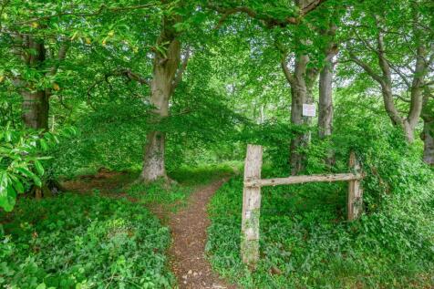 Land at Cleeve Hill, Cheltenham, GL54 4EU