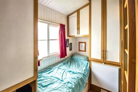 Dove Chalet W11, Branscombe Beach, Devon EX12 3DP