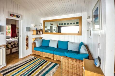 Dove Chalet W11, Branscombe Beach, Devon EX12 3DP