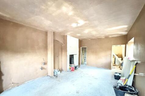 17 Cherry Lane, Wootton, DN39 6RL