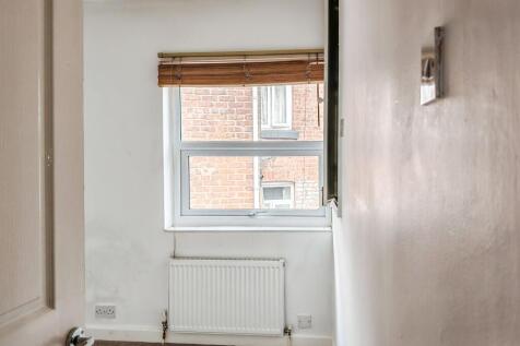 11 Christleton Road, Chester, Cheshire, CH3 5UF