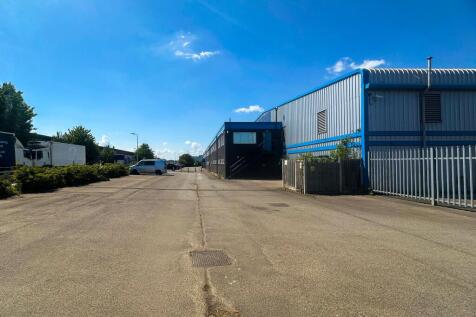 1 &amp; 2 Rochehall Way, Purdeys Industrial Estate, Rochford, Essex, SS4 1JU