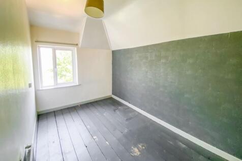 3 Seagry Hill, Sutton Benger, Wiltshire, SN15 4SA