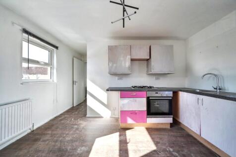 14 Routh Court, Feltham, TW14 8SJ