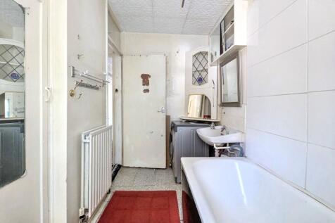 4 Brutus Court, Cottington Close, Kennington, London, SE11 4SD
