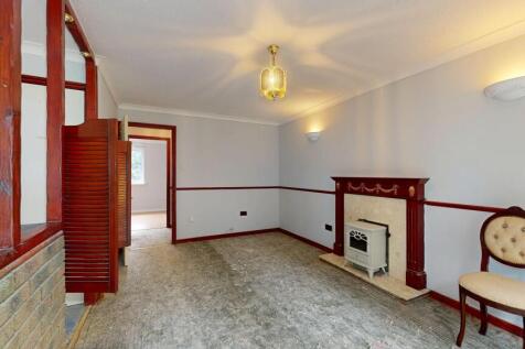 14 Sterry House, Stirling Close, Rainham, Essex, RM13 9NQ