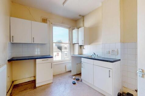 52C Farleigh Road, Stoke Newington, London, N16 7TQ