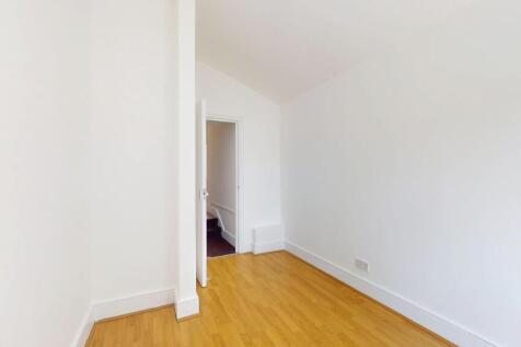 Flat A, 24 Montague Road, Hackney, London, E8 2HW