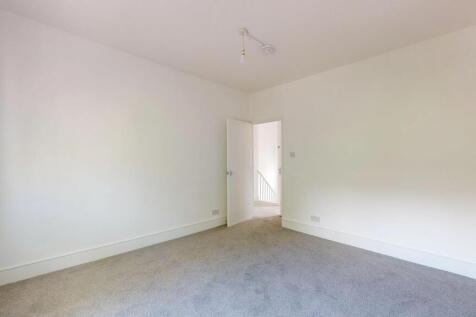 Flat B, 43 Montague Road, Hackney, London, E8 2HN