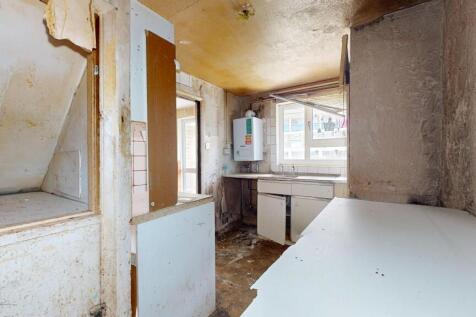 2 Bonnington Court, Gallery Gardens, Northolt, UB5 5NX