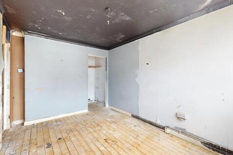 2 Bonnington Court, Gallery Gardens, Northolt, UB5 5NX