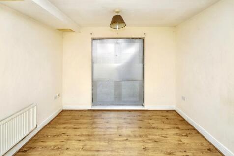 Flat 2 Invito House, 107 Bramley Crescent, Ilford, IG2 6JS
