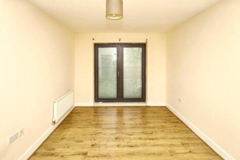 Flat 2 Invito House, 107 Bramley Crescent, Ilford, IG2 6JS