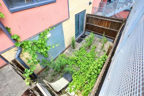 Flat 2 Invito House, 107 Bramley Crescent, Ilford, IG2 6JS