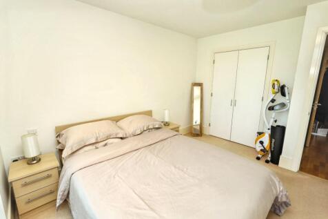 Flat 178 Northstand, Highbury Stadium, London N5 1FN