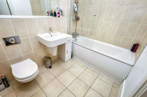Flat 178 Northstand, Highbury Stadium, London N5 1FN