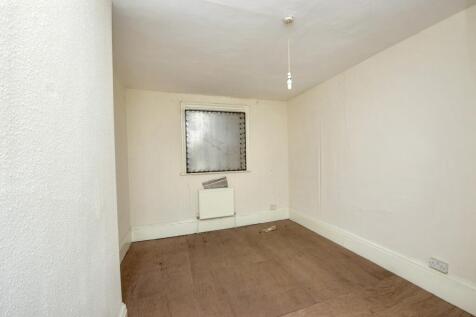 75 Peckham Road, Camberwell, London SE5 8UH