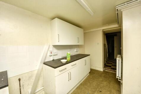 75 Peckham Road, Camberwell, London SE5 8UH