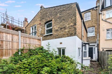46a and 46b Bromar Road, East Dulwich London SE5 8DL