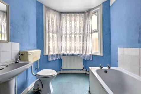 46a and 46b Bromar Road, East Dulwich London SE5 8DL