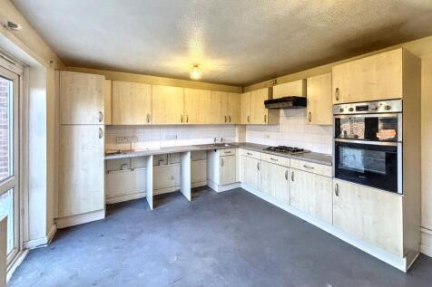 171 Medora Road, Romford, Essex RM7 7ET