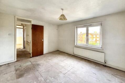 171 Medora Road, Romford, Essex RM7 7ET