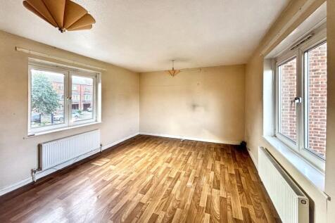 171 Medora Road, Romford, Essex RM7 7ET