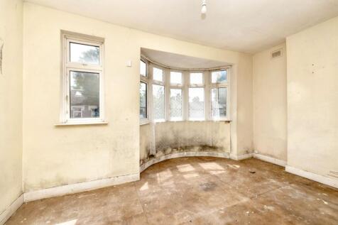 21 A &amp; B Reginald Road, Forest Gate, London E7 9HS