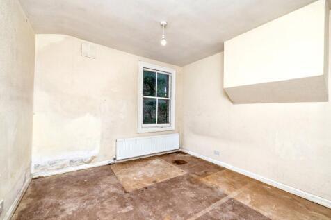 21 A &amp; B Reginald Road, Forest Gate, London E7 9HS