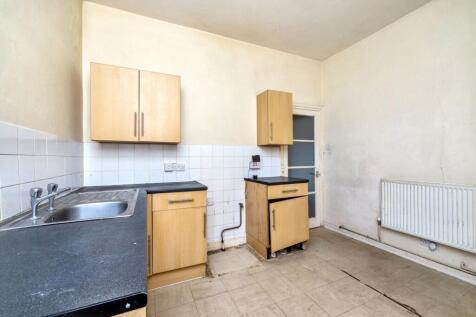 21 A &amp; B Reginald Road, Forest Gate, London E7 9HS