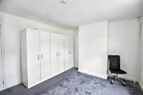 2 Nightingale Cottages, Rushmore Hill, Pratt&#39;s Bottom, Orpington,  BR6 7NW